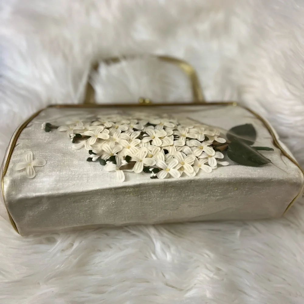 Vintage JR Vinyl Bunch of Daisies Floral Beige Clutch Purse Kiss Clasp 1960s - Picture 4 of 11